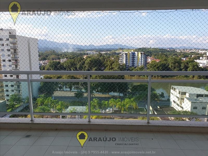 Apartamento para Alugar no Comercial em Resende