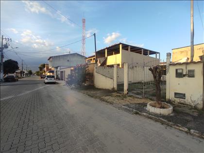 Terreno à Venda