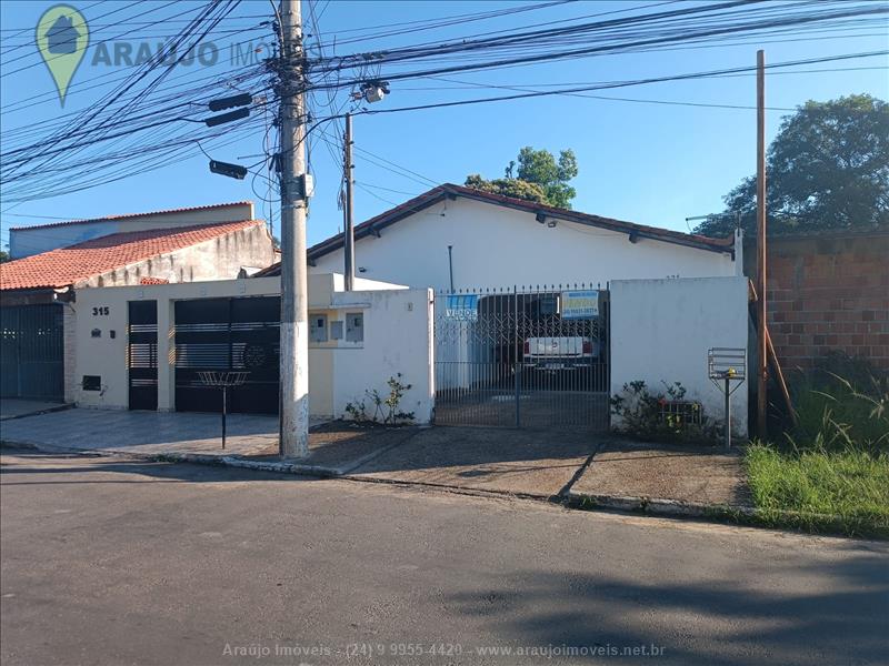 Casa a Venda no Santa Isabel em Resende