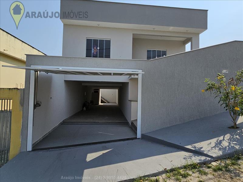 Casa a Venda no Paraíso em Resende