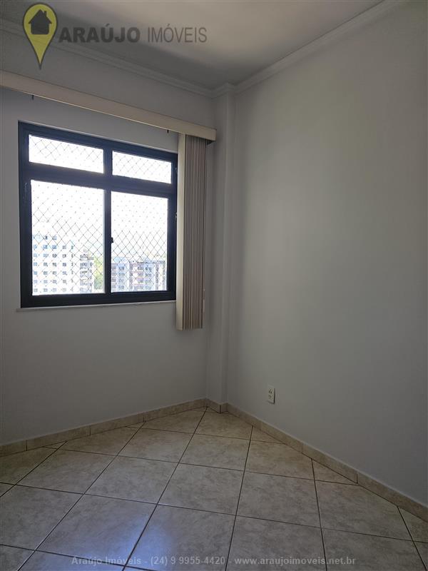 Apartamento para Venda ou Alugar no Campos Elíseos em Resende