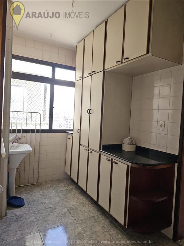 Apartamento para Venda ou Alugar no Campos Elíseos em Resende