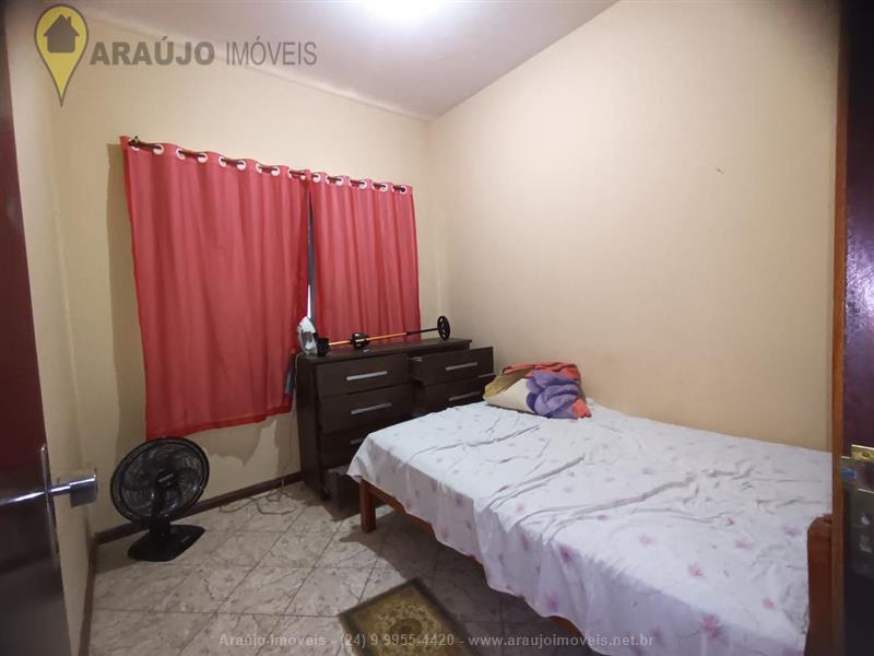 Casa a Venda no Vila Pinheiro em Itatiaia