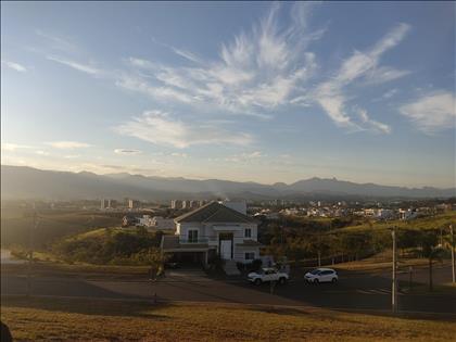 Terreno à Venda