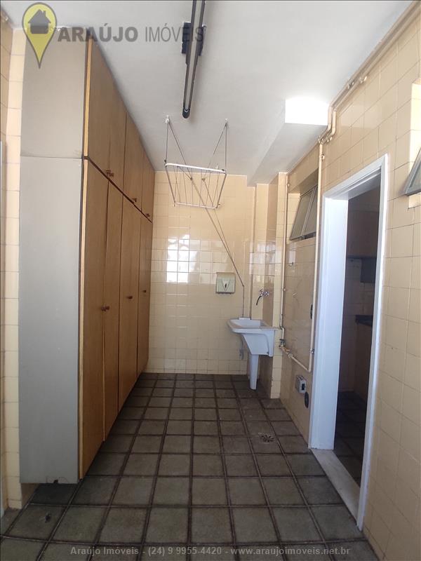 Apartamento para Alugar no Campos Elíseos em Resende