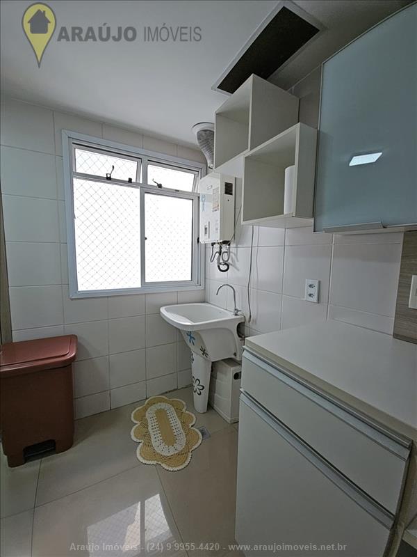 Apartamento a Venda no Comercial em Resende