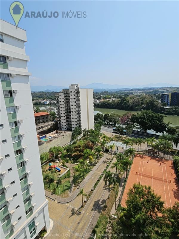 Apartamento a Venda no Comercial em Resende