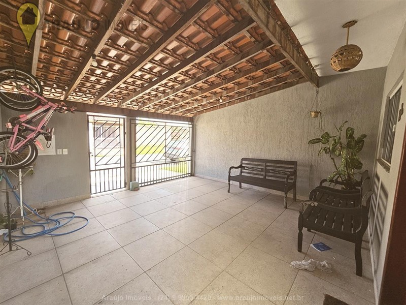 Casa a Venda no Mirante de Serra em Resende