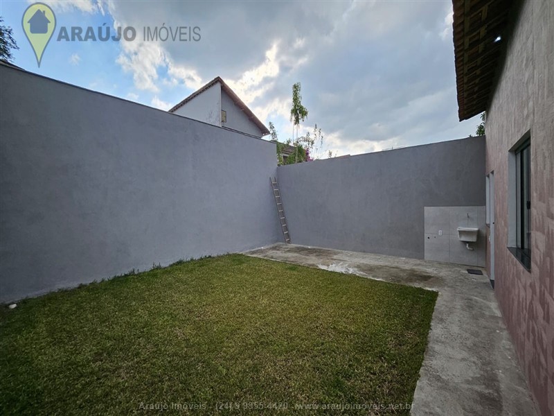 Casa a Venda no Vila Verde em Resende