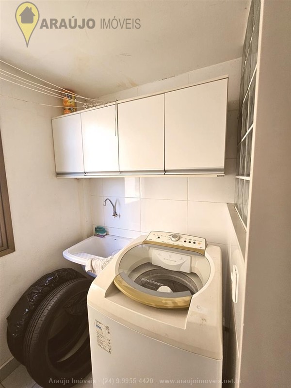 Apartamento para Alugar no Montese em Resende