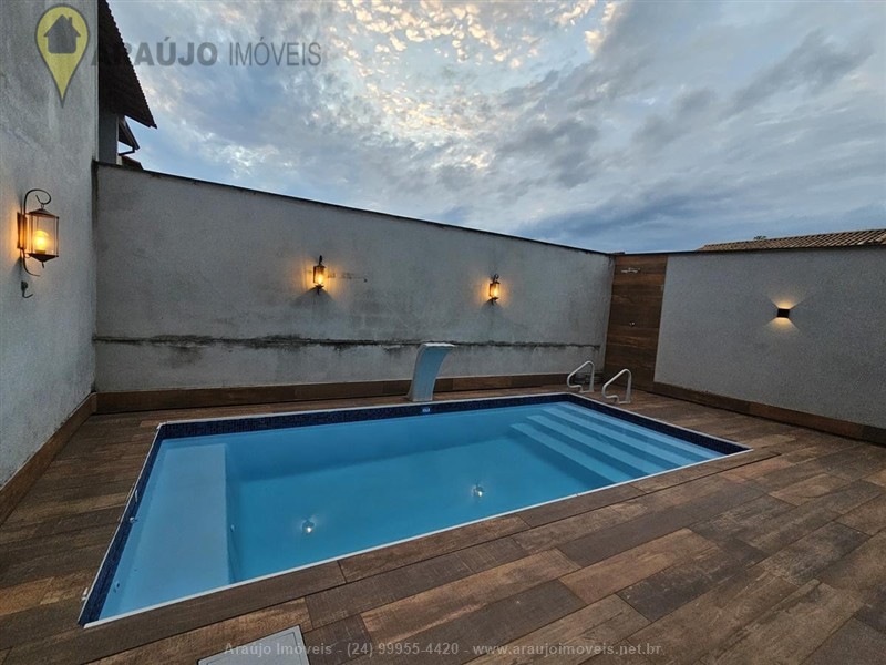 Casa a Venda no Mirante das Agulhas em Resende