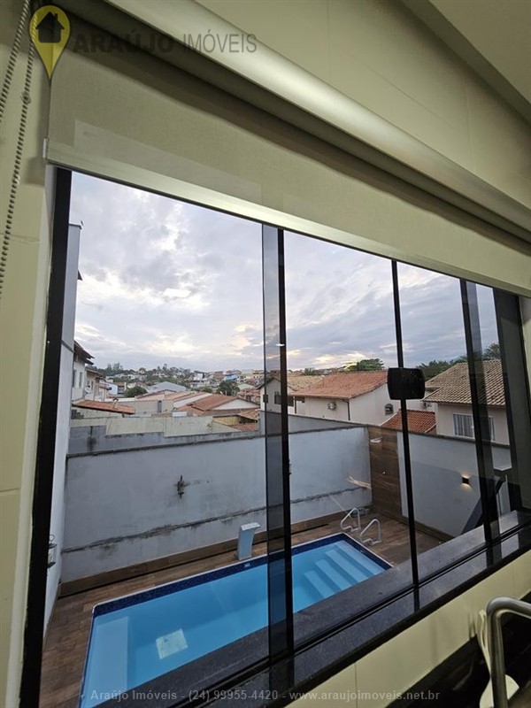 Casa a Venda no Mirante das Agulhas em Resende