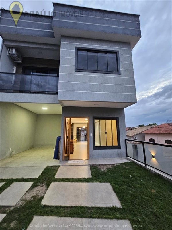 Casa a Venda no Mirante das Agulhas em Resende