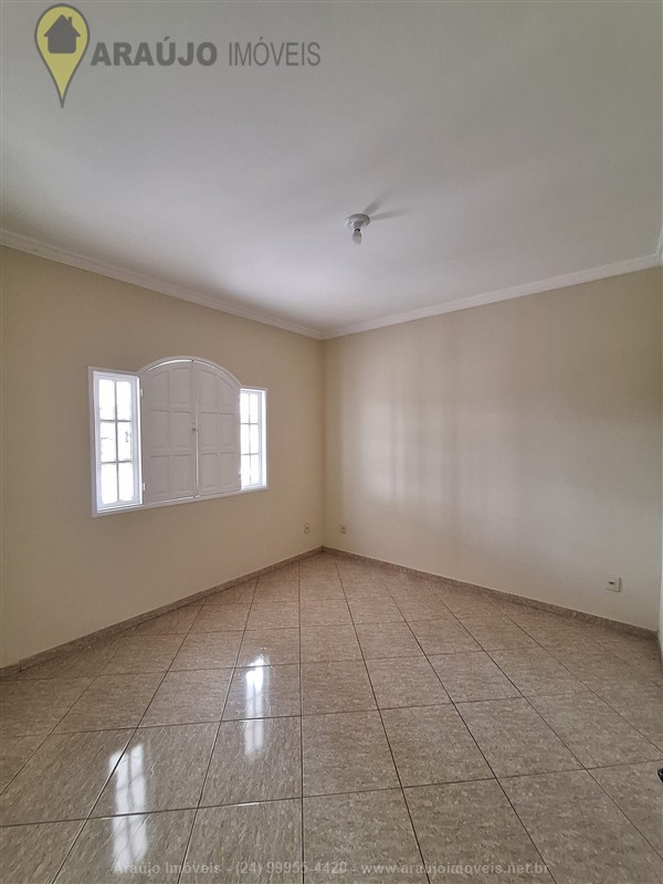 Casa a Venda no Mirante das Agulhas em Resende