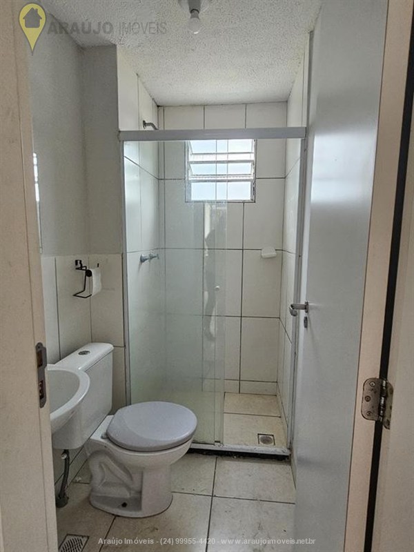 Apartamento para Venda ou Alugar no Alegria em Resende