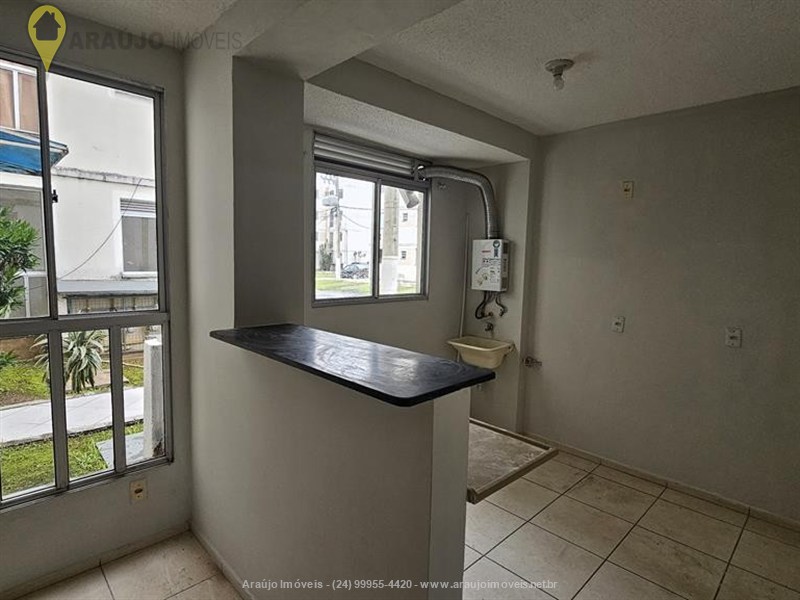 Apartamento para Venda ou Alugar no Alegria em Resende