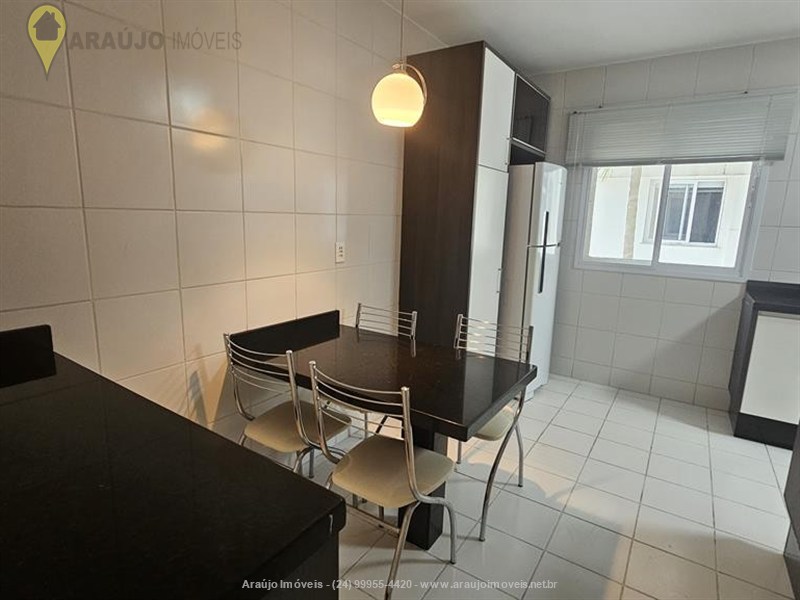 Apartamento para Alugar no Comercial em Resende