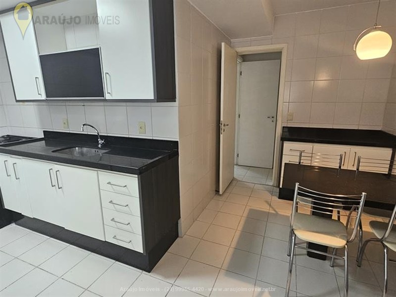Apartamento para Alugar no Comercial em Resende