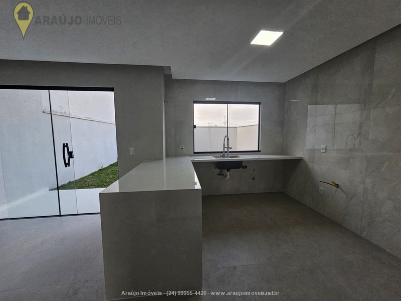 Casa a Venda no Parque Ipiranga em Resende