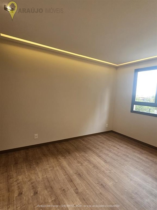 Apartamento para Alugar no Campos Elíseos em Resende