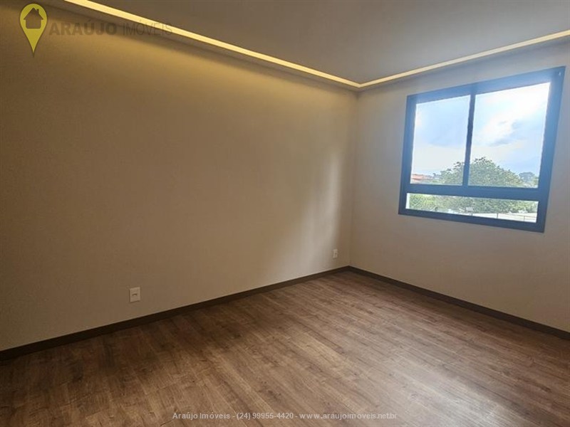 Apartamento para Alugar no Campos Elíseos em Resende